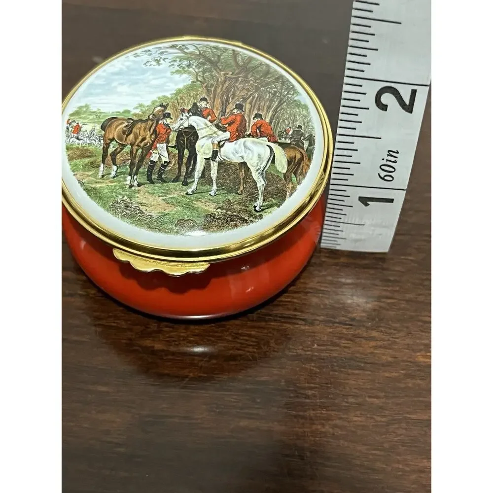 Kingsley Enamels Worcestershire England Trinket Box English Riding Fox Hunting